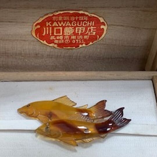 画像2954：べっ甲　帯どめ