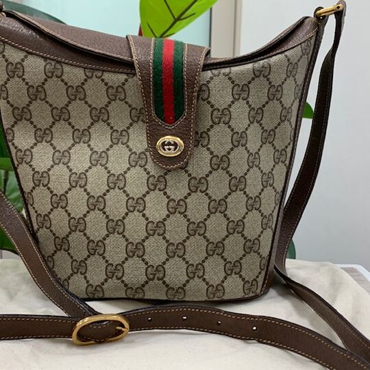 画像4536：グッチGG シェリーライン
